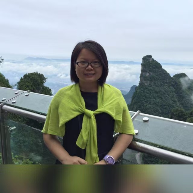 Picture of CEO: Kitty Zhang